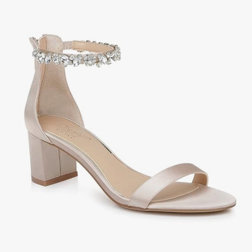 Jewel Badgley
Mischka Elegant Satin Ankle Strap Heels size 7.5